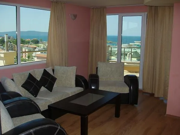 Hawaii Hotel Lozenets